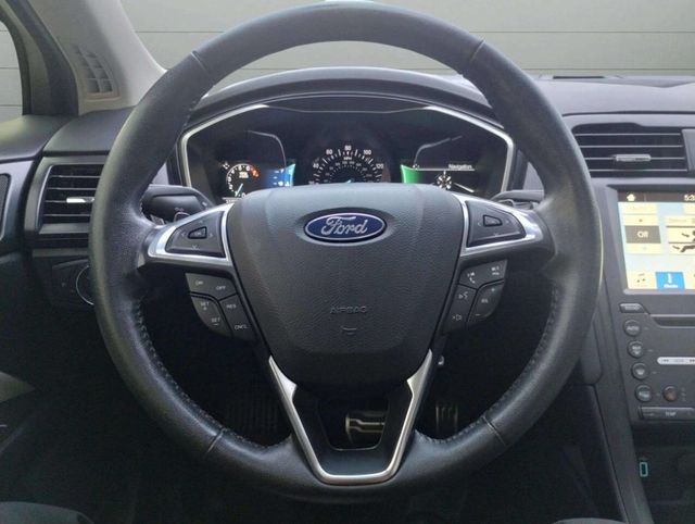 2018 Ford Fusion Titanium AWD - 22932544 - 23