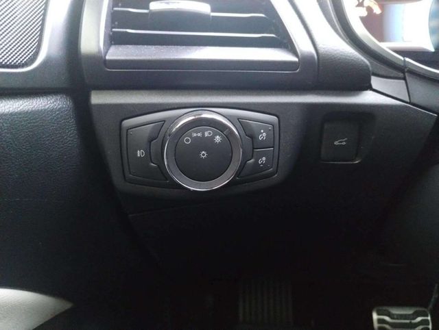 2018 Ford Fusion Titanium AWD - 22932544 - 26