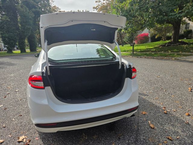 2018 Ford Fusion Hybrid S FWD - 22934706 - 12