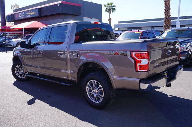 2018 Ford F-150 LARIAT, 4X4, PREMIUM WHEELS, RUNNING BOARDS, NAVIGATION - 22933571 - 3