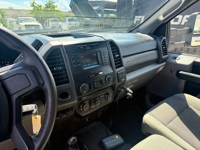 2018 Ford F-450 4X4 Extended Cab Enclosed Service Truck  - 22903588 - 16