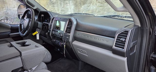 2018 Ford Super Duty F-350 DRW SUPER LOW MILES!  1 Owner Southern CLEAN 4x4 615-300-6004 - 22936600 - 18