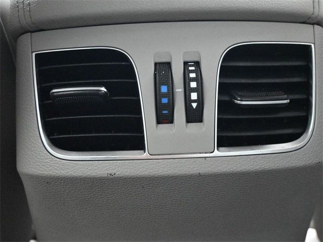 2018 Genesis G80 3.8L AWD - 22931236 - 13