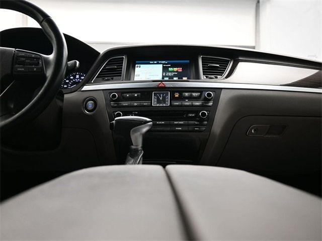 2018 Genesis G80 3.8L AWD - 22931236 - 16