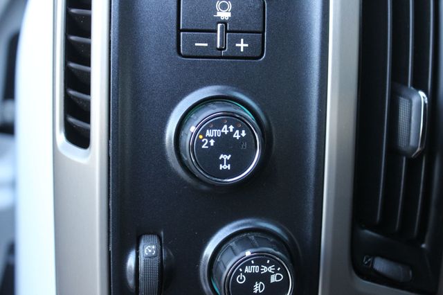 2018 GMC Sierra 1500 4WD Crew Cab 143.5" Denali - 22935834 - 17