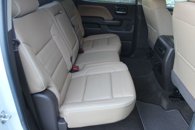 2018 GMC Sierra 1500 4WD Crew Cab 143.5" Denali - 22935834 - 29