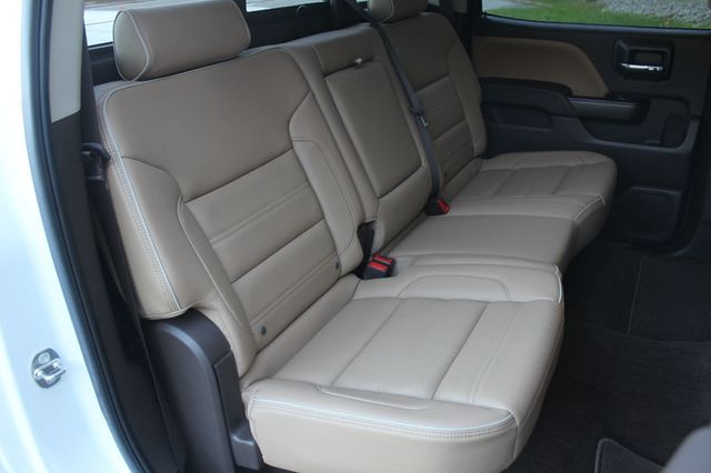 2018 GMC Sierra 1500 4WD Crew Cab 143.5" Denali - 22935834 - 31