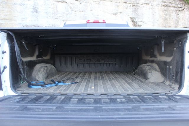 2018 GMC Sierra 1500 4WD Crew Cab 143.5" Denali - 22935834 - 35