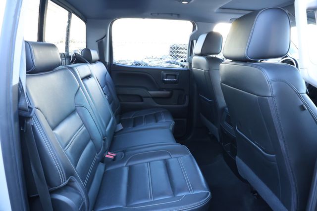 2018 GMC Sierra 3500HD 4WD Crew Cab 167.7'' Denali w/ Duramax Plus Pkg & Power Sunroof - 22932925 - 21