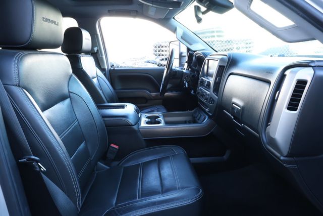 2018 GMC Sierra 3500HD 4WD Crew Cab 167.7'' Denali w/ Duramax Plus Pkg & Power Sunroof - 22932925 - 22