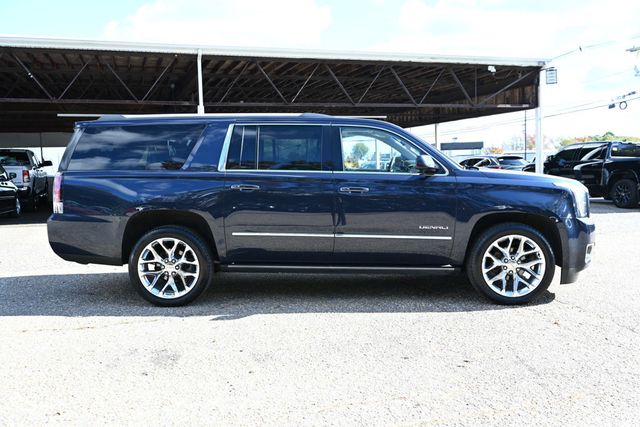 2018 GMC Yukon XL 4WD 4dr Denali with Ultimate Package & 22'' Wheels - 22936594 - 5