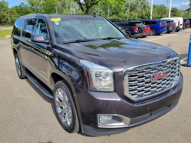2018 GMC Yukon XL Denali Sport Utility 4D - 22932913 - 12