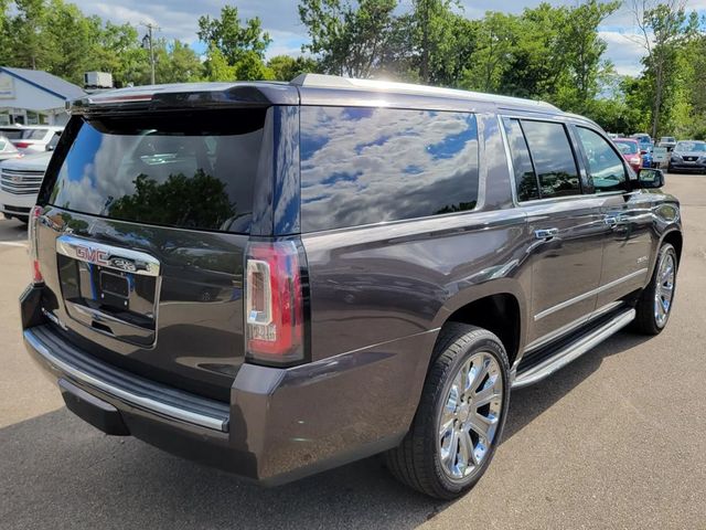 2018 GMC Yukon XL Denali Sport Utility 4D - 22932913 - 14