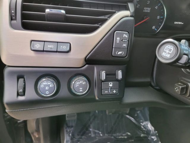 2018 GMC Yukon XL Denali Sport Utility 4D - 22932913 - 24