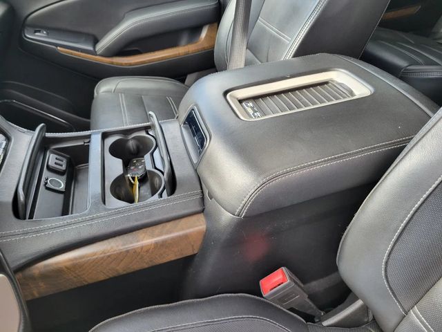 2018 GMC Yukon XL Denali Sport Utility 4D - 22932913 - 26