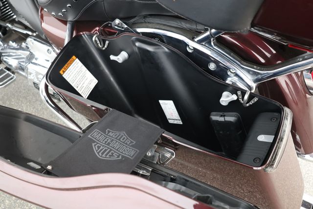 2018 Harley-Davidson Road Glide Ultra with Milwaukee-Eight 107 Engine - 22900549 - 18