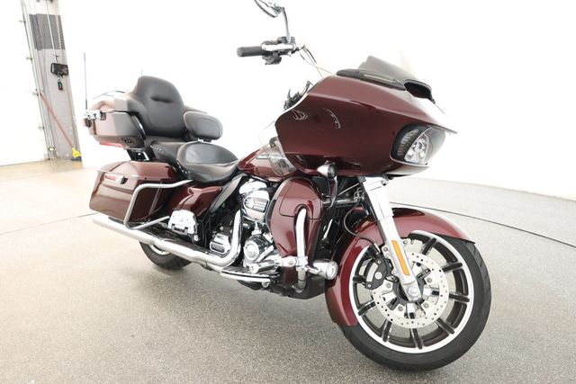 2018 Harley-Davidson Road Glide Ultra with Milwaukee-Eight 107 Engine - 22900549 - 2