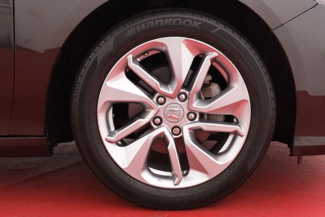 2018 Honda Accord Sedan  - 20919240 - 25