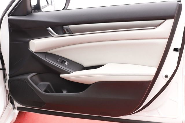 2018 Honda Accord Sedan  - 21004128 - 17