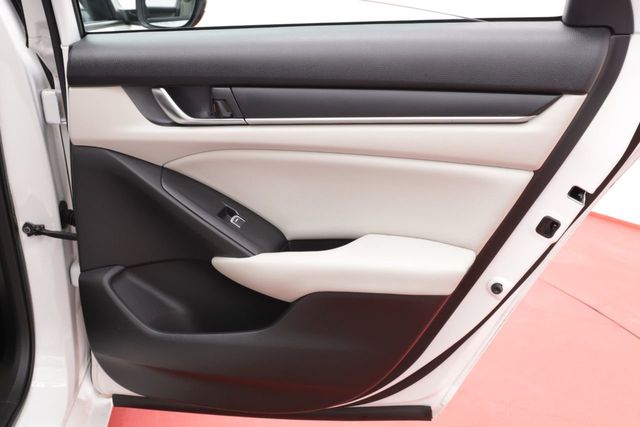 2018 Honda Accord Sedan  - 21004128 - 18