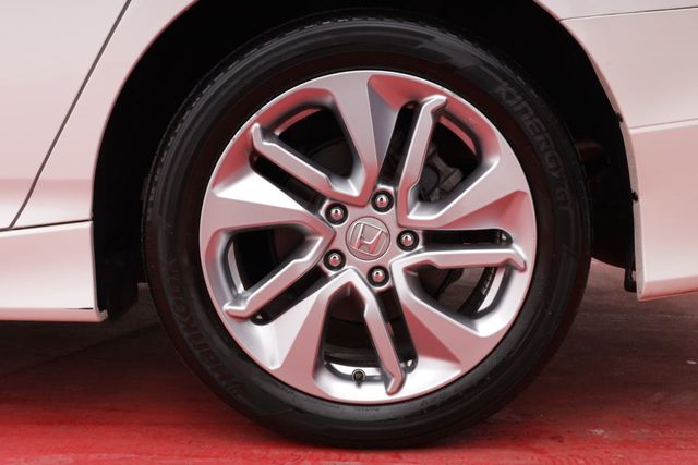 2018 Honda Accord Sedan  - 21004128 - 23
