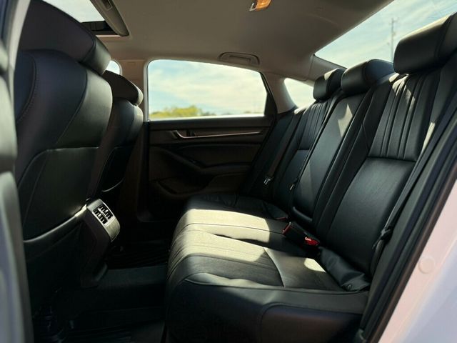 2018 Honda Accord Sedan SERVICED AND DETAILED!! READY TO GO! - 22913006 - 33