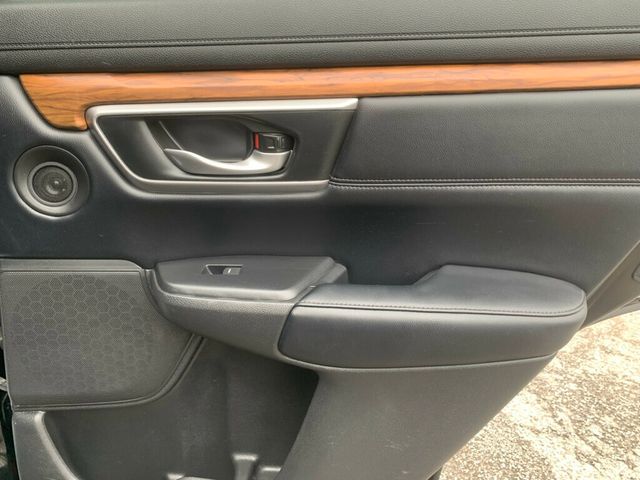 2018 Honda CR-V Touring AWD - 22938736 - 25