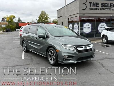 2018 Honda Odyssey - 5FNRL6H89JB044058