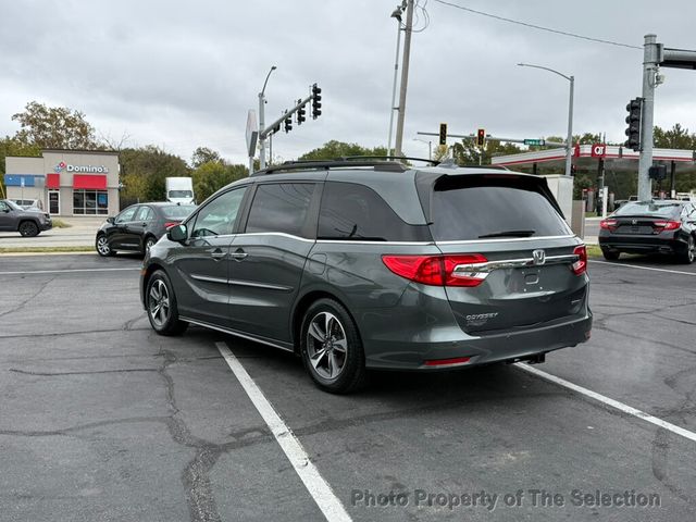 2018 Honda Odyssey TOURING W/ DVD PLAYER, BLIND SPOT, & ADAPTIVE CRUISE/LANE KEEP - 22934858 - 10