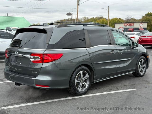 2018 Honda Odyssey TOURING W/ DVD PLAYER, BLIND SPOT, & ADAPTIVE CRUISE/LANE KEEP - 22934858 - 15