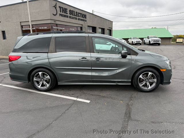 2018 Honda Odyssey TOURING W/ DVD PLAYER, BLIND SPOT, & ADAPTIVE CRUISE/LANE KEEP - 22934858 - 16