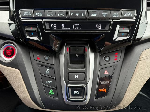 2018 Honda Odyssey TOURING W/ DVD PLAYER, BLIND SPOT, & ADAPTIVE CRUISE/LANE KEEP - 22934858 - 30