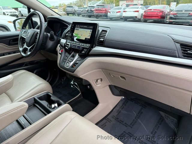 2018 Honda Odyssey TOURING W/ DVD PLAYER, BLIND SPOT, & ADAPTIVE CRUISE/LANE KEEP - 22934858 - 40