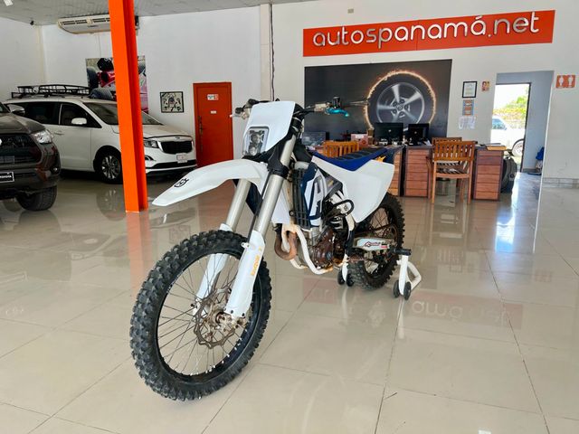 2018 Husqvarna FC 250 Dirt Bike Disponible para alqu - 22430121 - 1