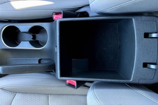 2018 Hyundai Elantra SE 2.0L Manual - 22915343 - 27