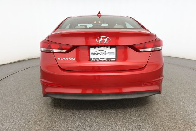 2018 Hyundai Elantra SEL 2.0L Automatic SULEV - 22927497 - 4
