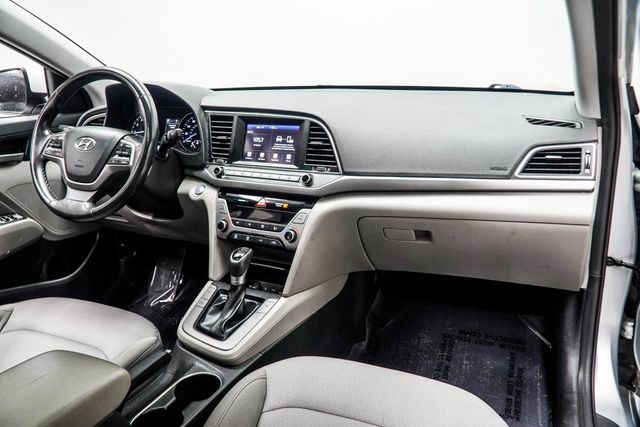 2018 Hyundai Elantra Value Edition 2.0L Automatic - 22907177 - 15