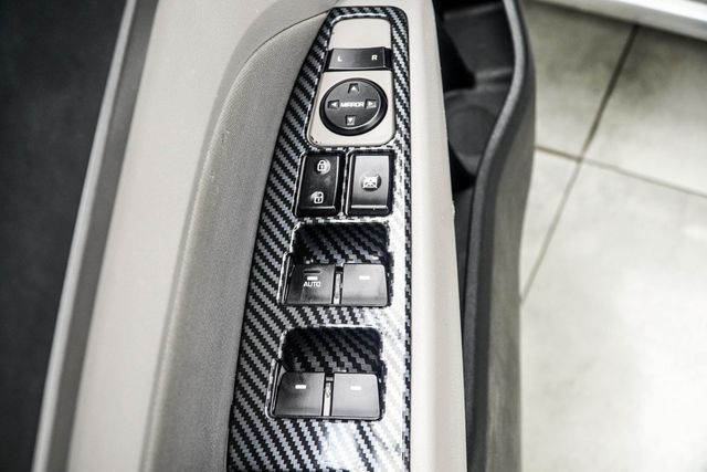 2018 Hyundai Elantra Value Edition 2.0L Automatic - 22907177 - 31