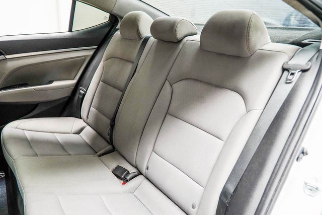 2018 Hyundai Elantra Value Edition 2.0L Automatic - 22907177 - 37