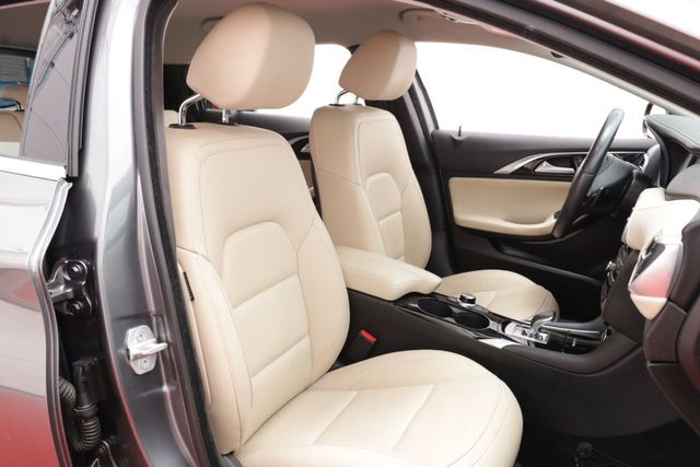 2018 INFINITI QX30  - 20992314 - 15
