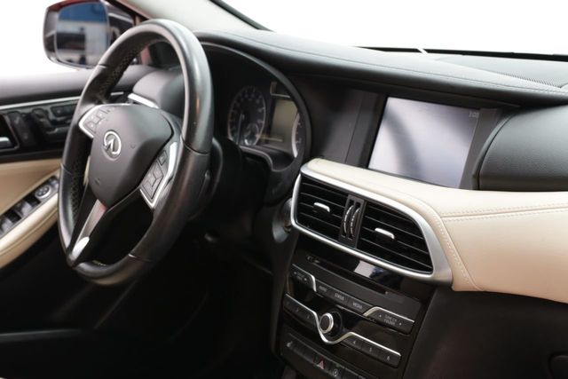 2018 INFINITI QX30  - 20992314 - 16