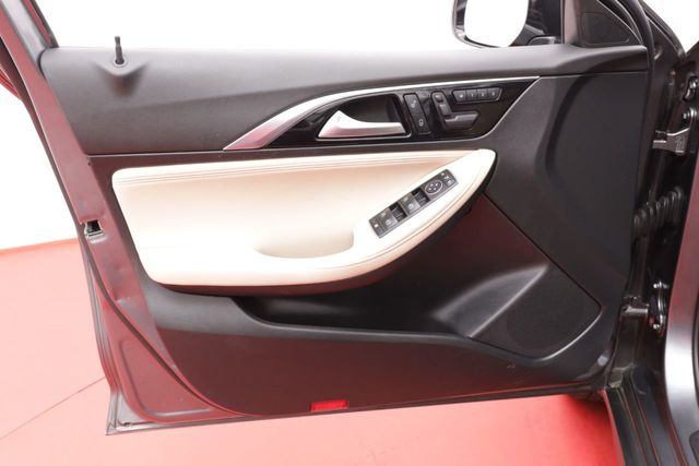2018 INFINITI QX30  - 20992314 - 20