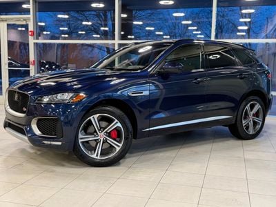 2018 Jaguar F-PACE S's photo