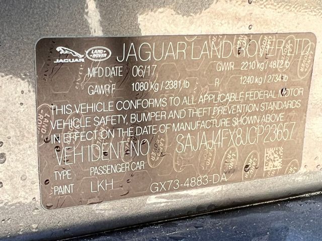2018 Jaguar XE AWD . PREMIUM - 22154573 - 44