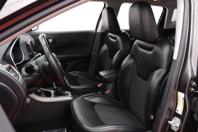 2018 Jeep Compass Latitude 4x4 - 20758260 - 9