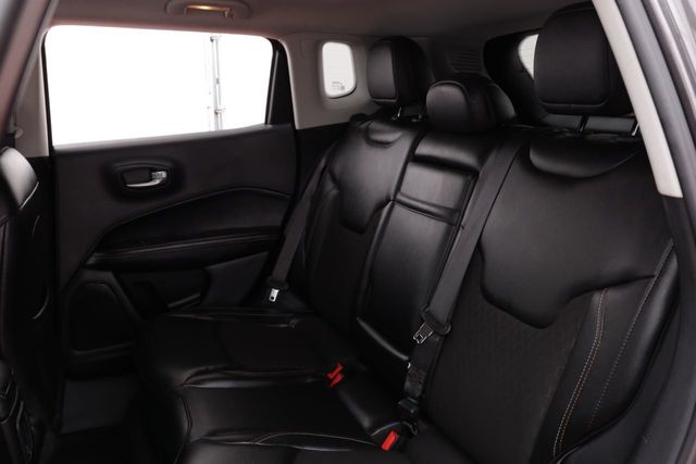 2018 Jeep Compass Latitude 4x4 - 20758260 - 10