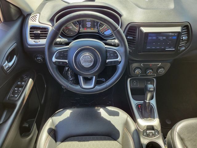 2018 Jeep Compass Latitude FWD - 22829544 - 9