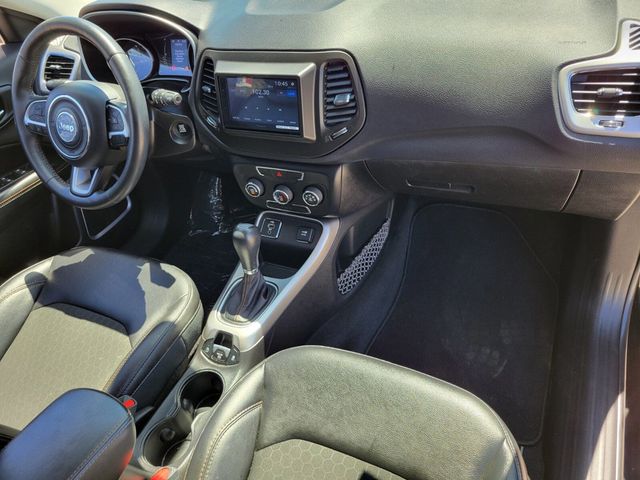 2018 Jeep Compass Latitude FWD - 22829544 - 13