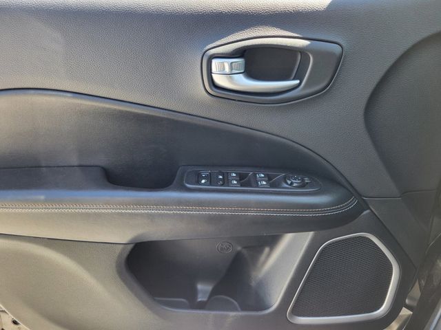 2018 Jeep Compass Latitude FWD - 22829544 - 14