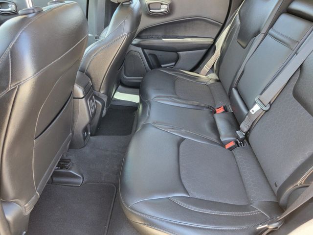 2018 Jeep Compass Latitude FWD - 22829544 - 8